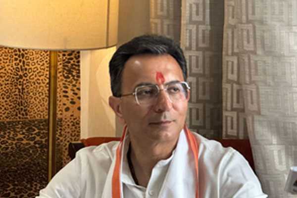 केंद्रीय मंत्री जितिन प्रसाद के काफिले की तीन गाड़ियां आपस में टकराईं, सभी सुरक्षित